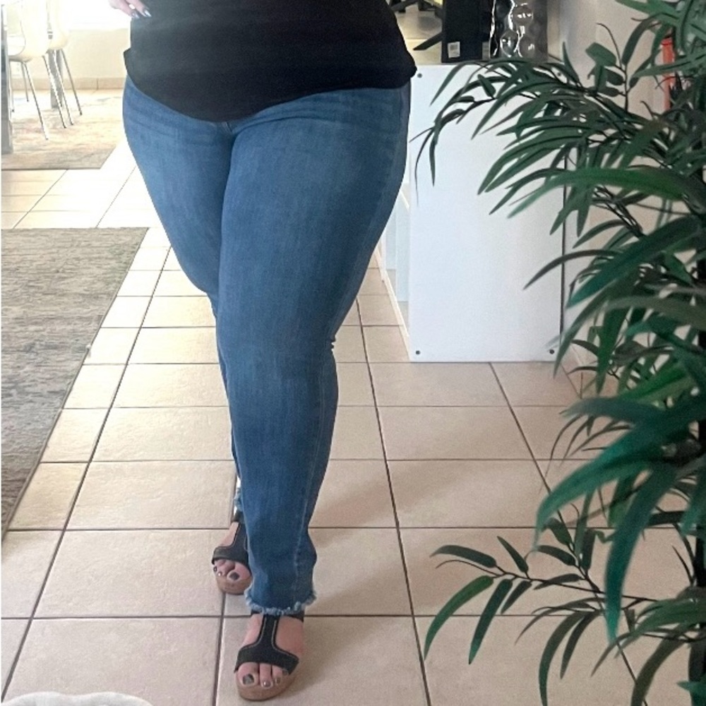 Price Drop ⚡️ EST. 1846 Denim Women’s Jeans Size 14